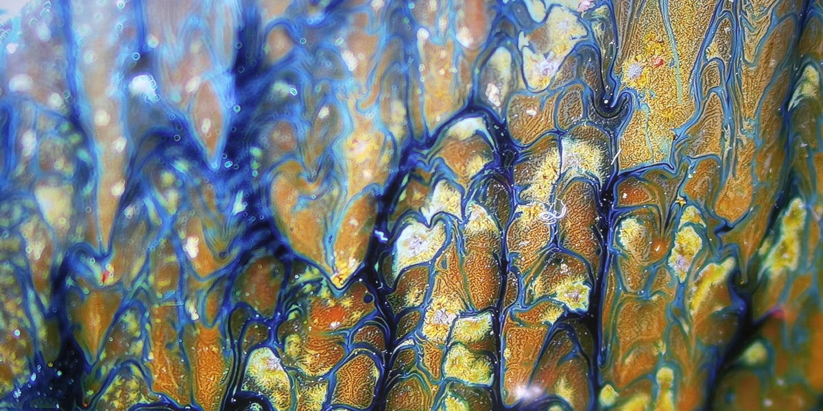 Gaia's Veins of Life partridge-feather spotted calabash gourd vase